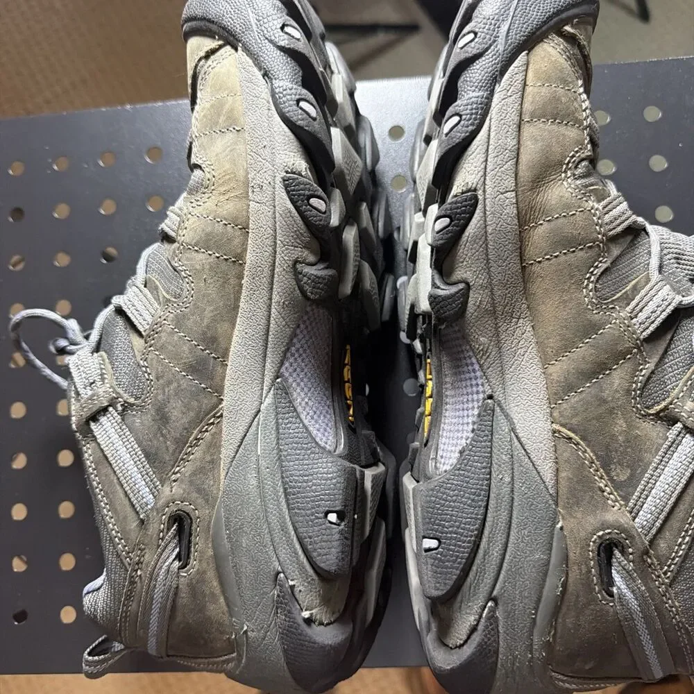 KEEN Targhee II Low Waterproof Leather Hiking Shoes Women’s Size 9.5